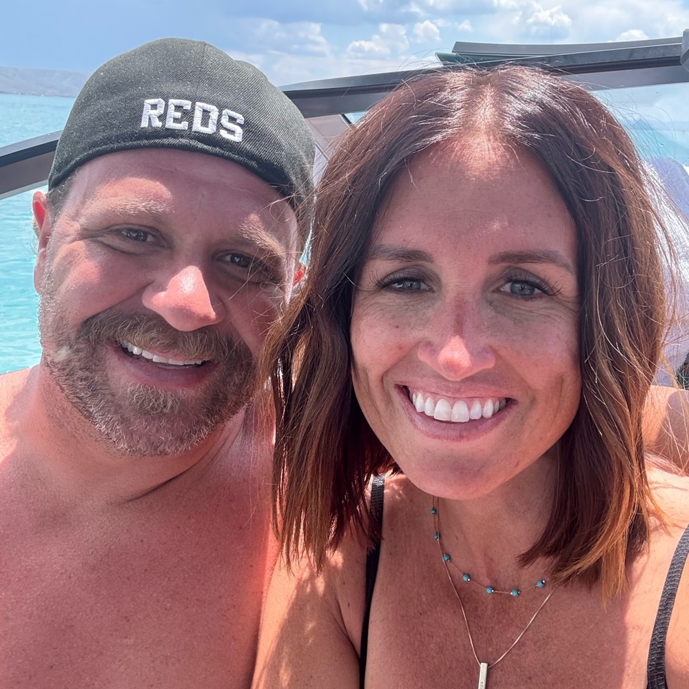 Meet your Posher, Carlye